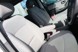 2019 Hyundai
                iMax Active
