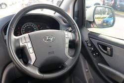 2019 Hyundai
                iMax Active