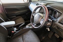 2019 Mitsubishi
ASX ES