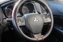2019 Mitsubishi
ASX ES
