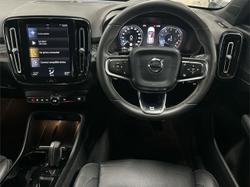 2020 Volvo
XC40 T5 R-Design