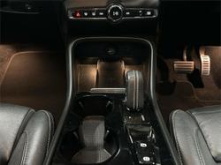 2020 Volvo
XC40 T5 R-Design