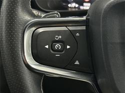2020 Volvo
XC40 T5 R-Design