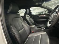 2020 Volvo
XC40 T5 R-Design