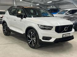 2020 Volvo
XC40 T5 R-Design