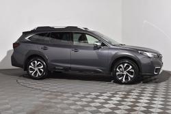 2022 Subaru
Outback AWD Touring