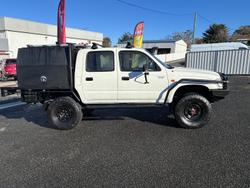 2002 Toyota
Hilux