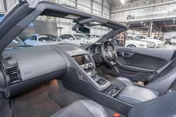 2013 Jaguar
F-TYPE