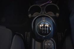 2016 MINI
Hatch Cooper
