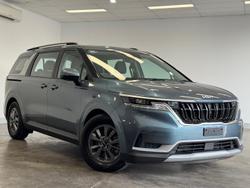2022 Kia
                Carnival S