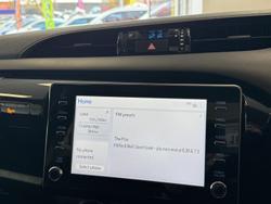 2024 Toyota
Hilux SR