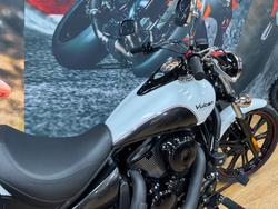 2016 Kawasaki VULCAN 900 CUSTOM WHITE
