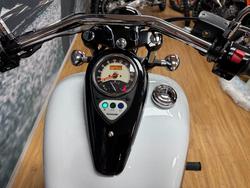 2016 Kawasaki VULCAN 900 CUSTOM WHITE