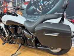 2016 Kawasaki VULCAN 900 CUSTOM WHITE