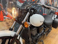 2016 Kawasaki VULCAN 900 CUSTOM WHITE
