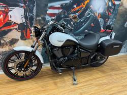 2016 Kawasaki VULCAN 900 CUSTOM WHITE