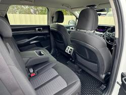 2022 Kia
                Sorento Sport