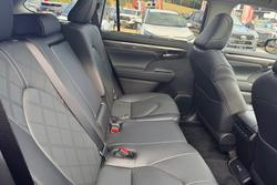 2024 Toyota
Kluger Grande
