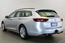 2019 Holden
Commodore LT
