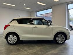 2019 Suzuki
                Swift GL Navigator Safety Pack