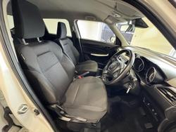 2019 Suzuki
                Swift GL Navigator Safety Pack