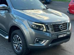 2020 Nissan
                Navara ST-X