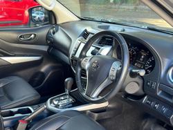 2020 Nissan
Navara ST-X