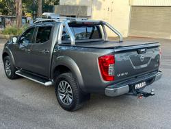 2020 Nissan
Navara ST-X