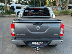 2020 Nissan
Navara ST-X