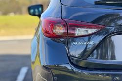 2018 Mazda
3 Maxx Sport