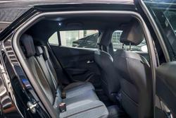 2025 Peugeot 2008 Allure Hybrid P24 MY25 Nera Black