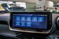 2025 Peugeot 2008 Allure Hybrid