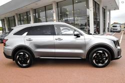 2025 Kia
Sorento Sport+