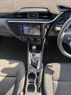 2019 Toyota
Corolla Ascent