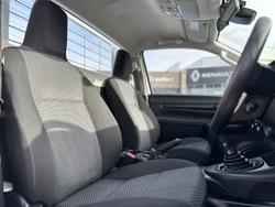 2021 Toyota
Hilux Workmate