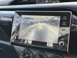 2021 Toyota
Hilux Workmate
