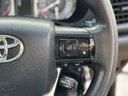 2021 Toyota
Hilux Workmate