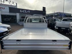 2021 Toyota
Hilux Workmate