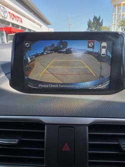 2017 Mazda
3 Maxx