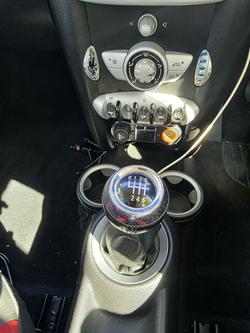 2007 MINI
                Hatch Cooper