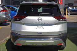 2025 Nissan
X-TRAIL Ti-L