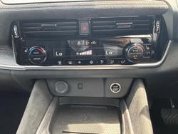 2025 Nissan QASHQAI Ti-L