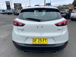 2017 Mazda
CX-3 Maxx