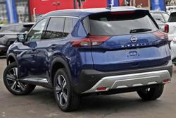 2025 Nissan
X-TRAIL Ti-L