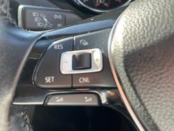 2015 Volkswagen
                Jetta 103TDI Highline