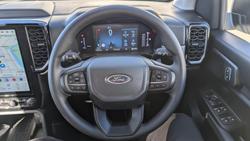 2024 Ford
Everest Ambiente