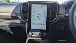 2024 Ford
Everest Ambiente
