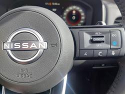 2025 Nissan
X-TRAIL Ti-L