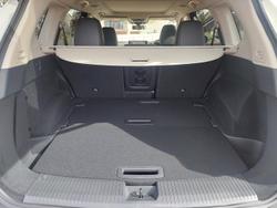 2025 Nissan
X-TRAIL Ti-L