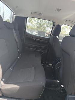 2024 Ford
                Ranger XL